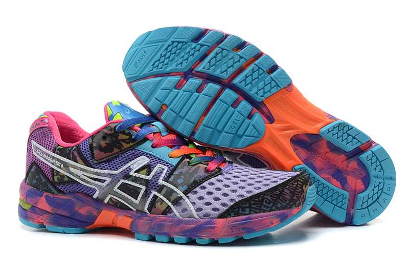Asics Gel Noosa Tri 8 femme  chaussures asics tiger art